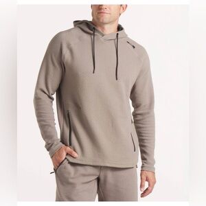 UNRL Elevation Hoodie Men’s Medium Performance Pullover Athletic Sweatshirt Sand
